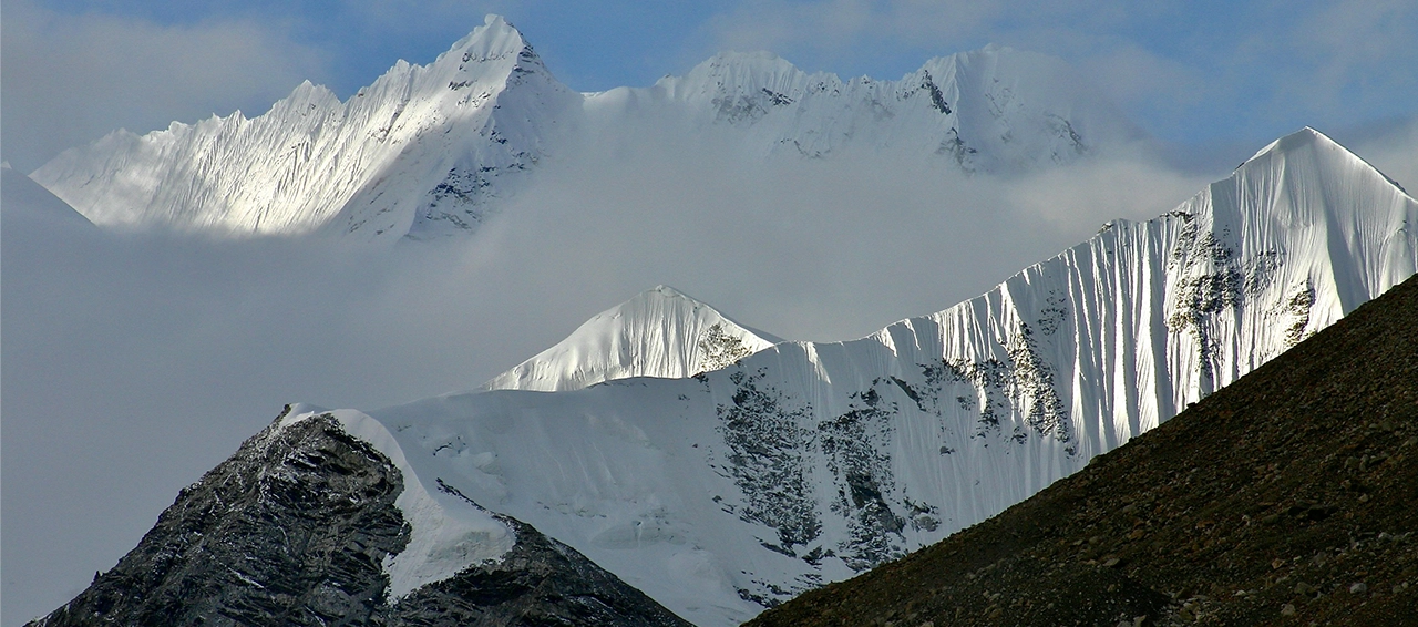 8 Days Kathmandu to Lhasa Overland Tour with EBC banner image 1